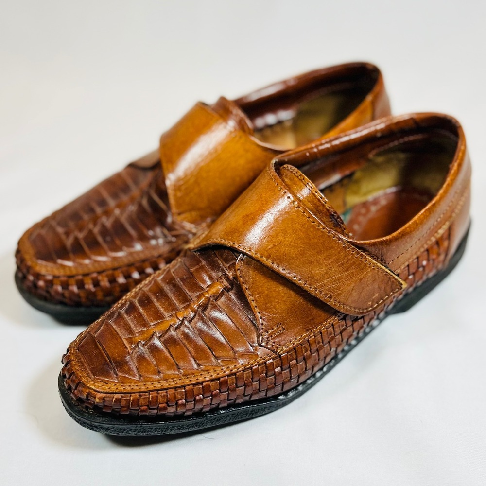 VTG LIfe Outdoors mens woven brown monk strap shoes, slip on sandals sz 9